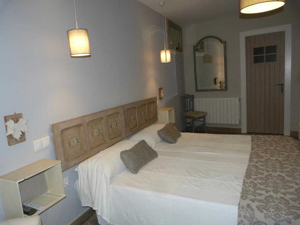 Twin Room,378942271:JPEG